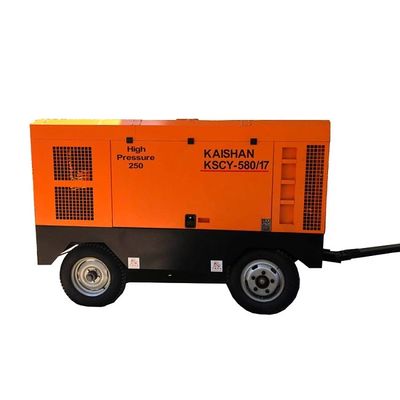 Compressor de ar portátil do parafuso do motor diesel 17bar de KSCY-580/17 Kaishan Commins