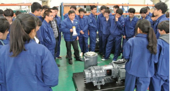 Compressor do rolo do ar da alimentação CA 11KW da fábrica 1.7m3/min 116psi Kaishan LG1.7/8 de China